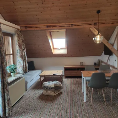 Weisser Hirsch Bed & Breakfast 3*