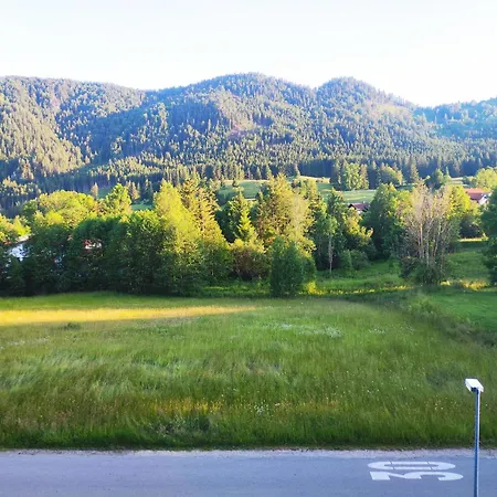 Weisser Hirsch Bed & Breakfast 3*
